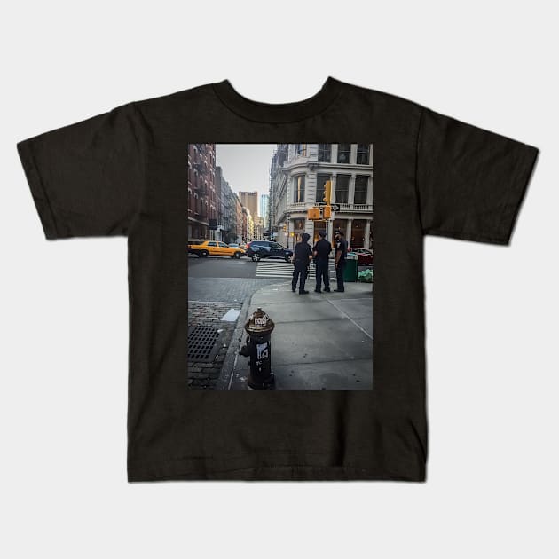 SoHo, Manhattan, New York City Kids T-Shirt by eleonoraingrid